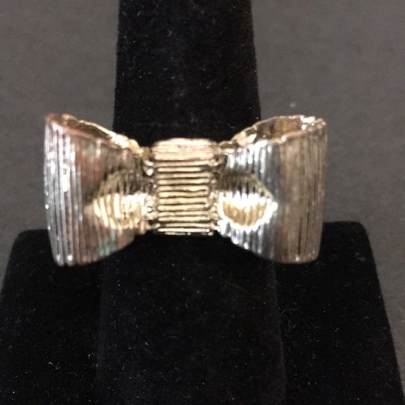 Set of 3 Fashion Rings - Picture 6 of 11